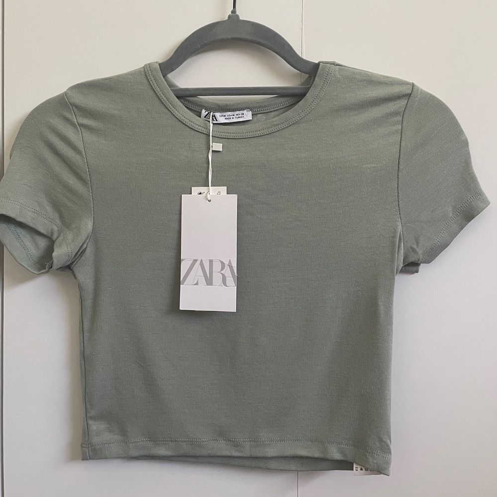 Zara Green Crop Tee